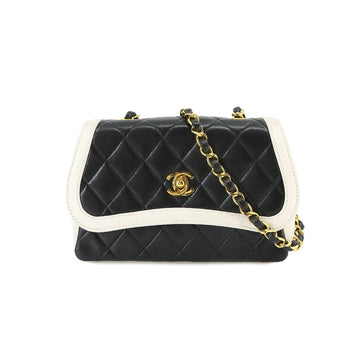 CHANEL Matelasse Chain Shoulder Bag Leather Black White Gold Hardware