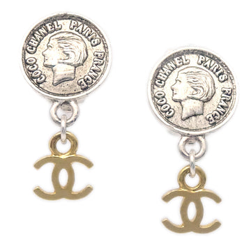 CHANEL Medallion Dangle Earrings Gold Silver Clip-On 97P 181014