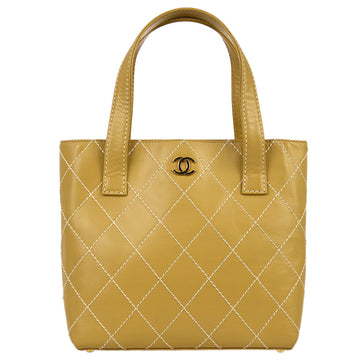 CHANEL 2001-2003 Beige Calfskin Wild Stitch Tote Handbag 130611