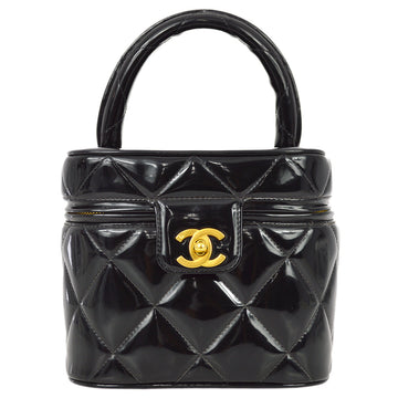 CHANEL Black Patent Leather Heart Mirror Vanity Handbag 123291