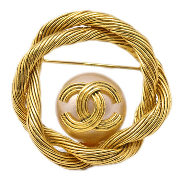 CHANEL Artificial Pearl Brooch Pin Gold 94A 133033