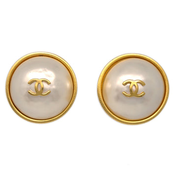 CHANEL Gold Button Artificial Pearl Earrings Clip-On 95A 191019