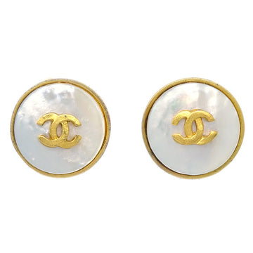 CHANEL Button Shell Earrings Clip-On White 95A 182432