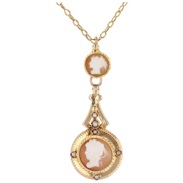 French 1900s Cameo Fine Pearls 18 Karat Yellow Gold Necklace