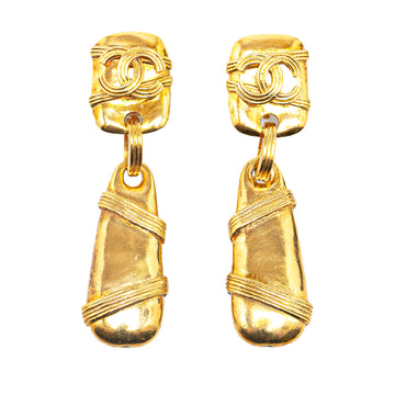 CHANEL Gold Plated CC Drop Clip On Earrings Costume Earrings