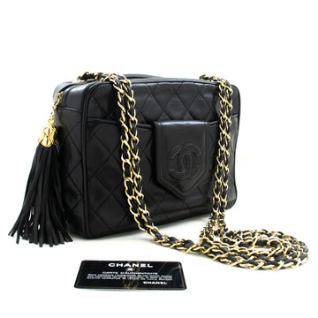 CHANEL Vintage Classic Chain Shoulder Bag Black Quilted Lambskin