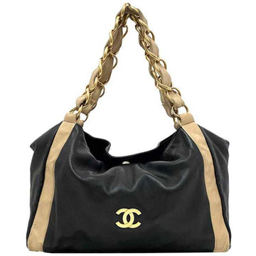 CHANEL Tote