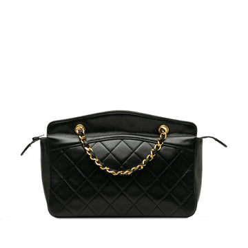 CHANEL Quilted Lambskin Chain Shoulder Bag