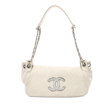 CHANEL Diamond Stitch Calfskin Accordion Flap Shoulder Bag