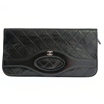 CHANEL Chanel Chanel Clutch handbag in matelasse black leather