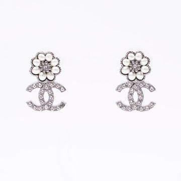 Chanel Womens CC Earring Silver