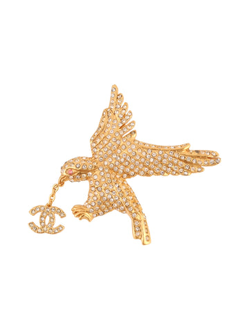 CHANEL 2001 Made Rhinestone Eagle Motif Cc Mark Brooch Gold