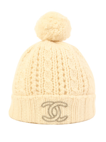 CHANEL Cc Mark Knitted Cap Off White