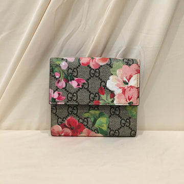 Gucci GG Supreme Floral Wide Bifold Wallet Sku# 74675