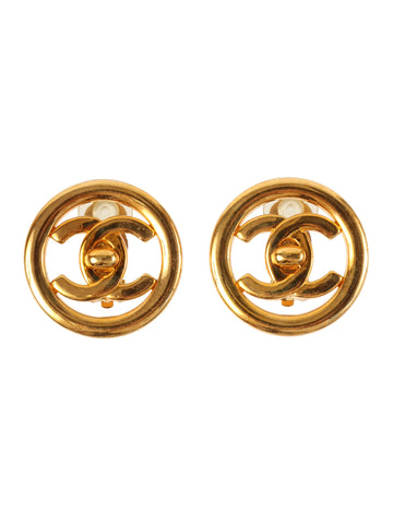 CHANEL 1997 Made Circle Turn-Lock Earrings Gold