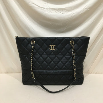 Chanel Black Caviar Rolled Up Chain Tote Sku# 76320