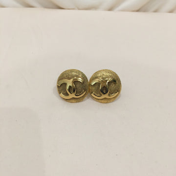 Chanel Gold CC Engraved Clip On Earrings Sku# 72556