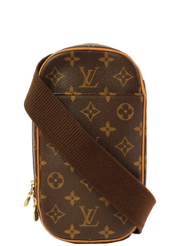 LOUIS VUITTON 2003 Made Canvas Monogram Pochette Gange Brown