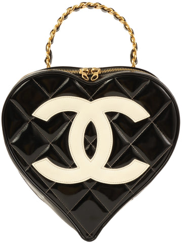 CHANEL Around 1995 Made Patent Heart Cc Mark Stitch Vanity Black/White