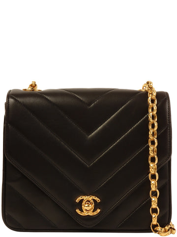 CHANEL Around 1992 Made Chevron Turn-Lock Bijoux Chain Bag Black