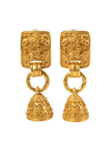 CHANEL 1994 Made Square Bell Motif Dotted Cc Mark Swing Earrings Gold