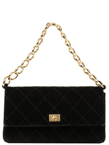 CHANEL Around 2002 Made Velvet Cc Mark Plate Chain Bag Black