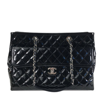 CHANEL Large Patent Coco Shine Tote Tote Bag