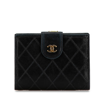 CHANEL Lambskin Diamond Stitched Small Wallet Small Wallets