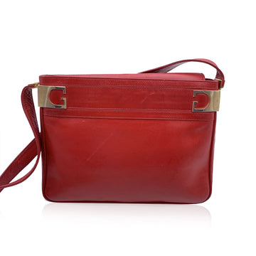GUCCI Vintage Red Leather Rectangular Bucket Shoulder Bag