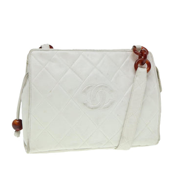 CHANEL Matelasse Shoulder Bag Lamb Skin White Gold CC Auth bs17156