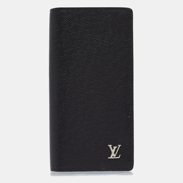 LOUIS VUITTON Black Taiga Leather Brazza Wallet