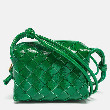 BOTTEGA VENETA Green Intrecciato Patent Leather Candy Loop Crossbody Bag