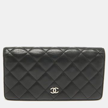 CHANEL Black Quilted Leather CC L Yen Continental Wallet