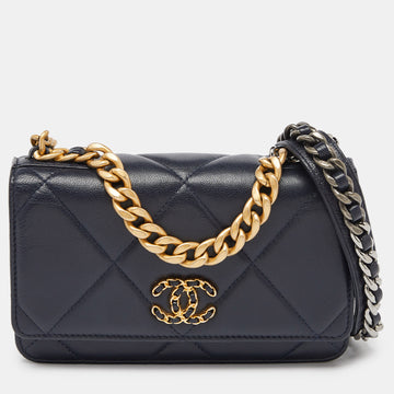 CHANEL Blue Quilted Leather 19 Chain Link Wallet on Chain