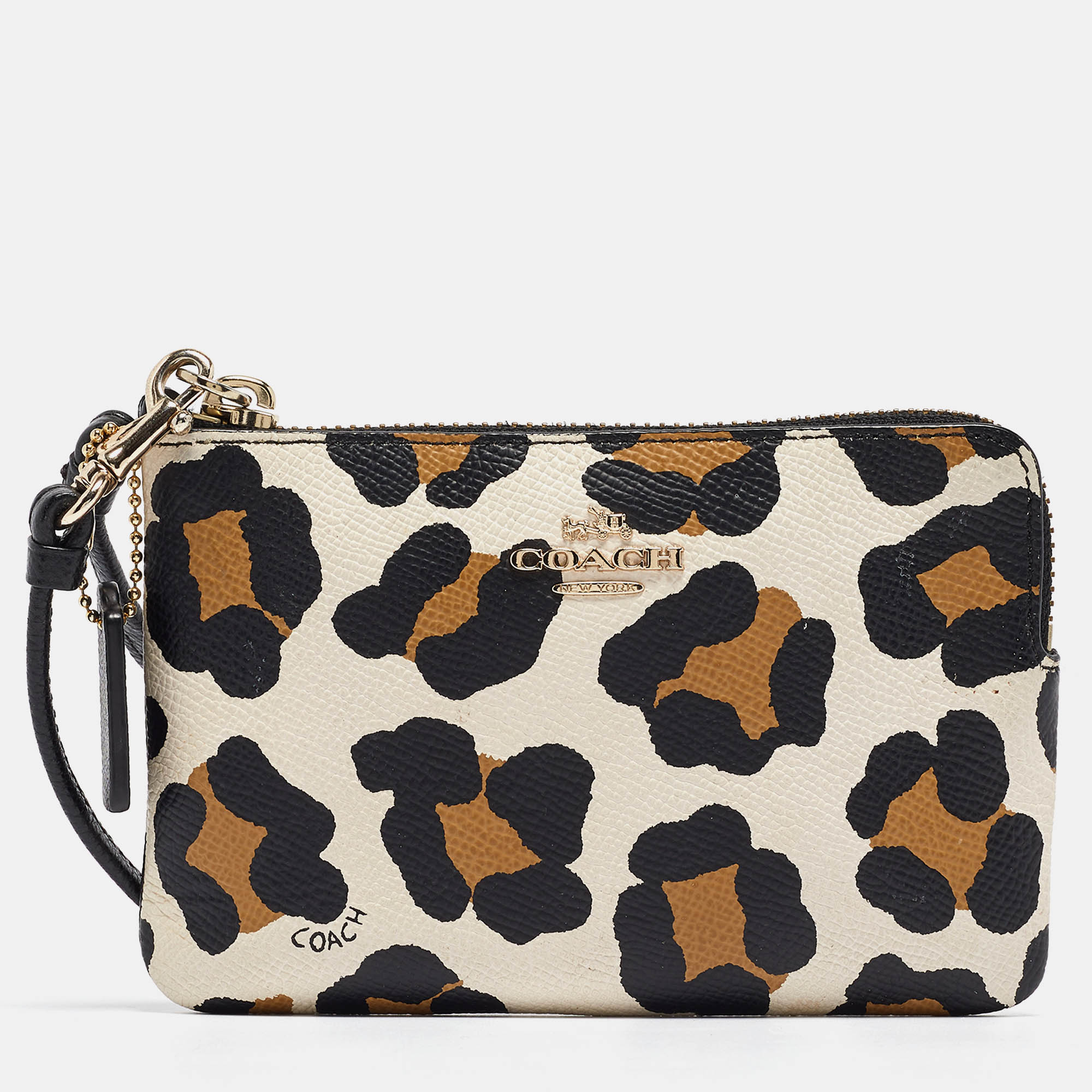 Explore the Coach Animal Print Wristlet: Style, Functionality, and Versatility