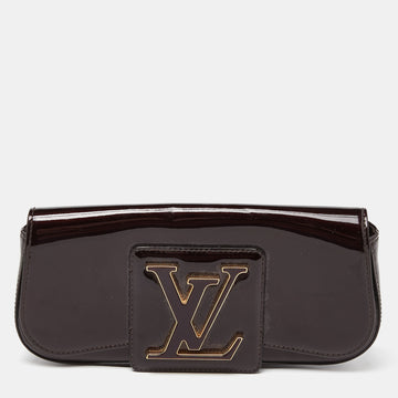 LOUIS VUITTON Amarante Patent Leather Sobe Clutch