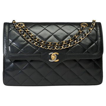 CHANEL Vintage Diana double flap shoulder bag in black quilted lambskin, GHW