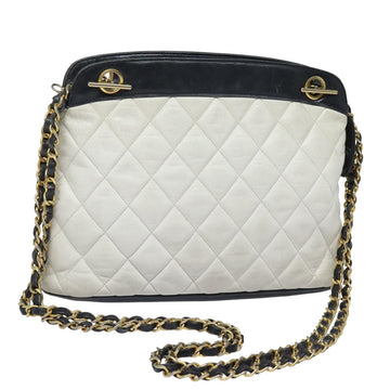 CHANEL Matelasse Chain Shoulder Bag Lamb Skin Black White CC Auth yk13531