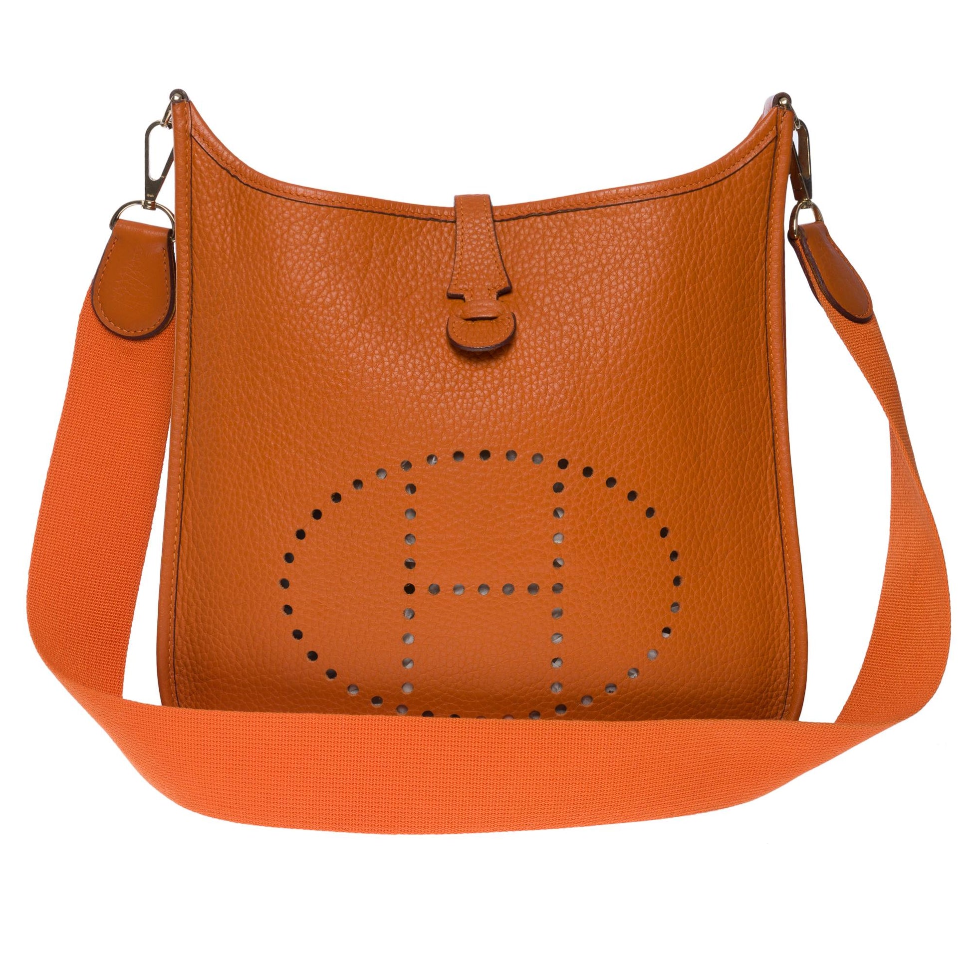 Gorgeous Hermès Evelyne 29 shoulder bag in Orange Taurillon