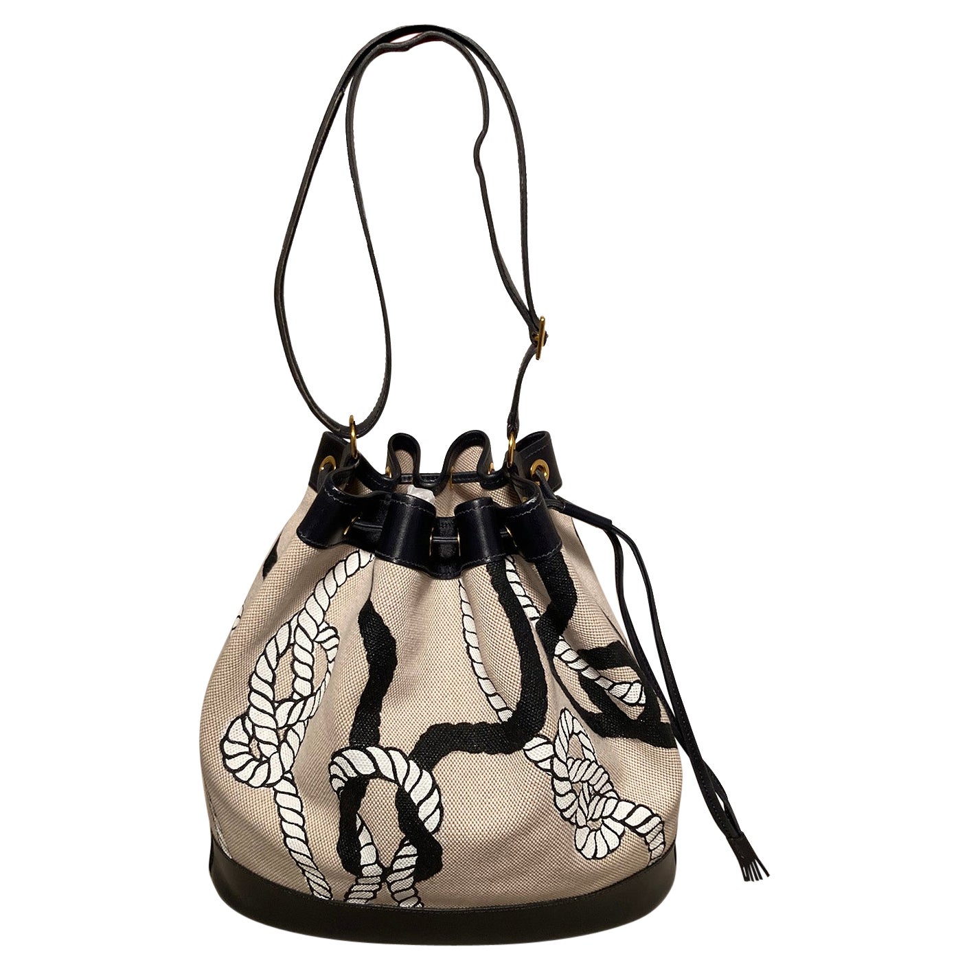 Gucci drawstring best sale bucket bag