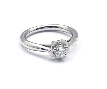 CHANEL PT950 Platinum 0.26C Diamond Camellia Ring 5