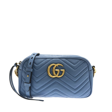 GUCCI Small GG Marmont Matelasse Crossbody Crossbody Bag