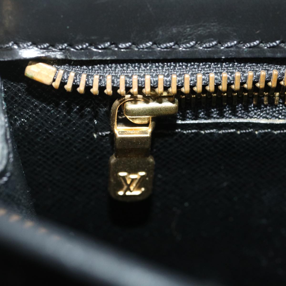 Vintage Two Way Shoulder Bag, Enghien Louis Vuitton (Lot 2017 - Luxury  Accessories, Estate Jewelry, Sterling Silver, & Rare CoinsDec 9, 2021,  10:00am)