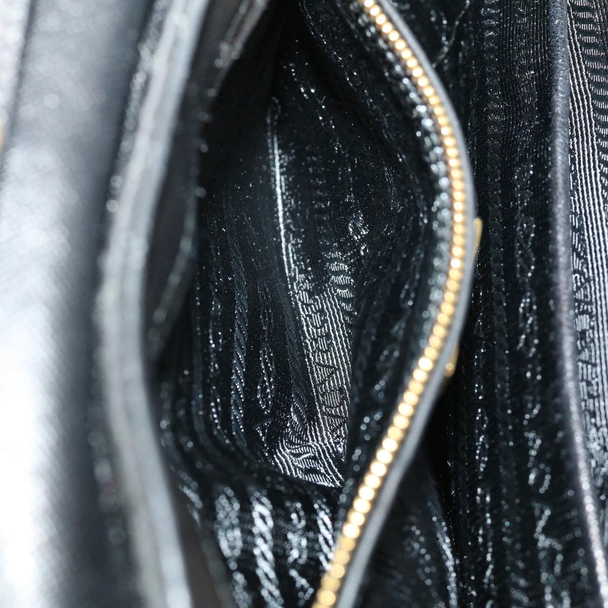 Prada 165 online bag