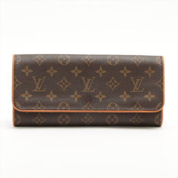 LOUIS VUITTON Pochette Shoulder Bag