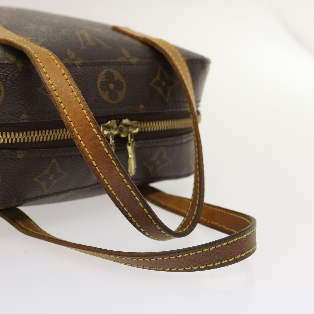 Louis Vuitton Spontini Handbag 356687