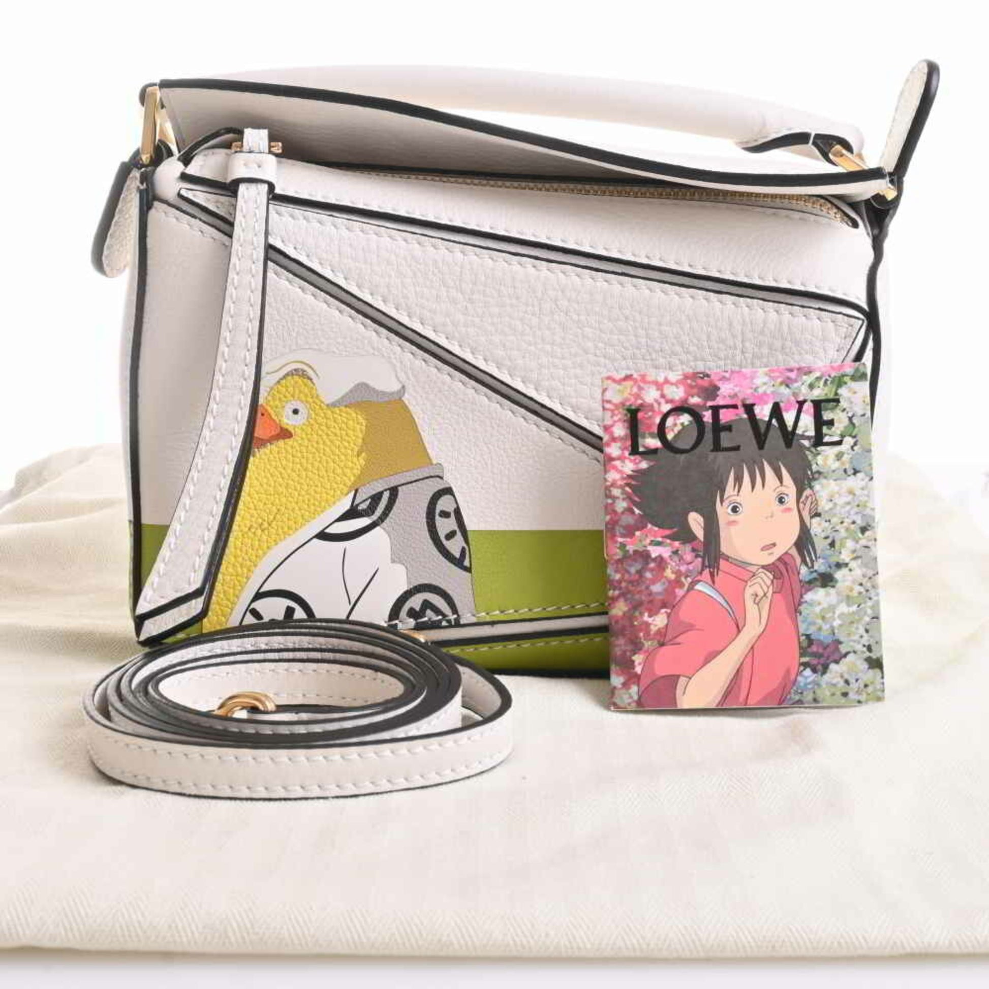 Buy Free Shipping Loewe Puzzle Bag Mini Ghibli/Otori Leather White Green  Handbag Pochette New @522148 from Japan - Buy authentic Plus exclusive  items from Japan