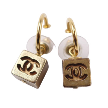 Chanel Earrings 02A Coco Mark Cube Type Women's Gold