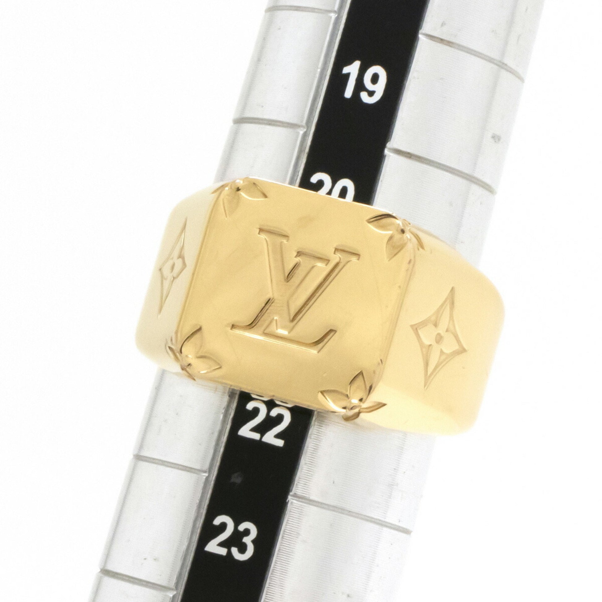 Shop Louis Vuitton Monogram Logo Rings (CHEVALIERE MONOGRAM RING GOLD,  M80191, M80190) by Mikrie