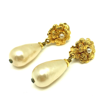 CHANEL earrings 93A gold fake pearl sling accessories ladies